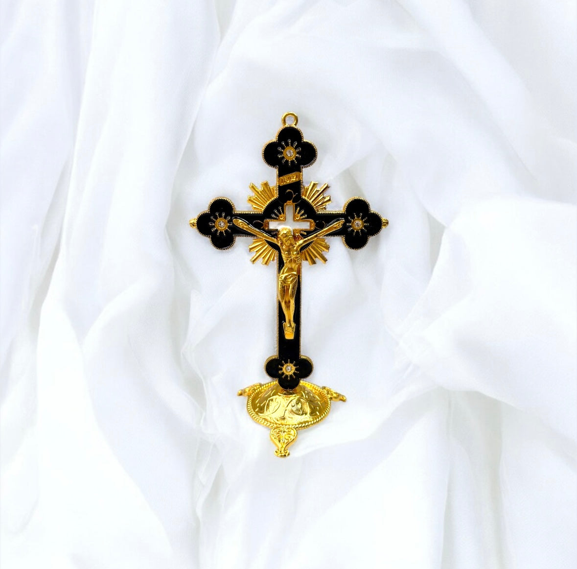Croix Chrétienne Noire