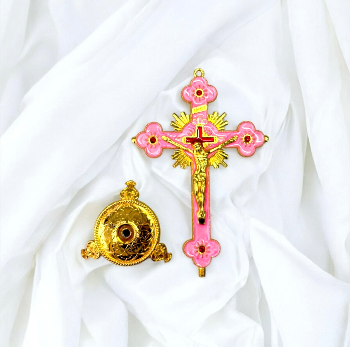 Croix Chrétienne Rose