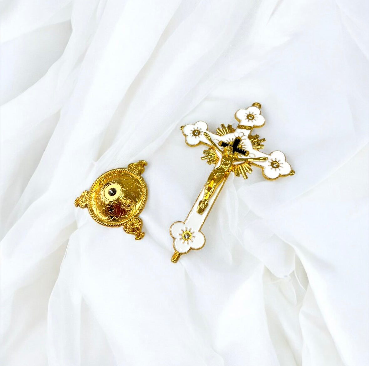 Croix Chrétienne Blanche